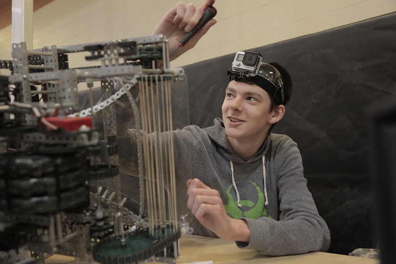 SoSE unveils new mechatronics engineering major for fall ’20